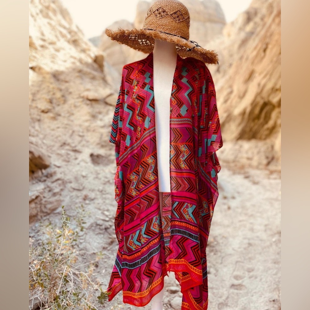 Festival/beach/pool kimono in Frida print.
